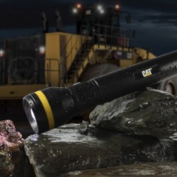 Linterna Táctica de Enfoque Ajustable CAT 1200 lumens